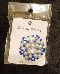 Zeta  Pearls and Blue Rhinestone Pin